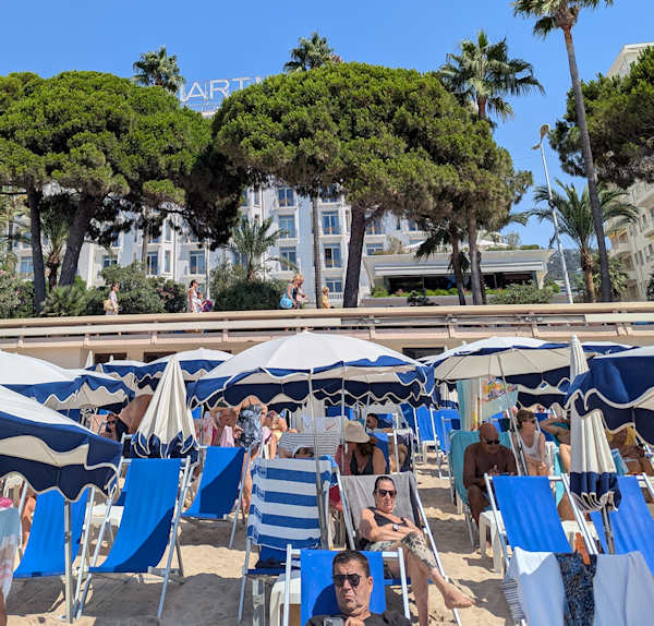 Plage Zamenhof, Cannes